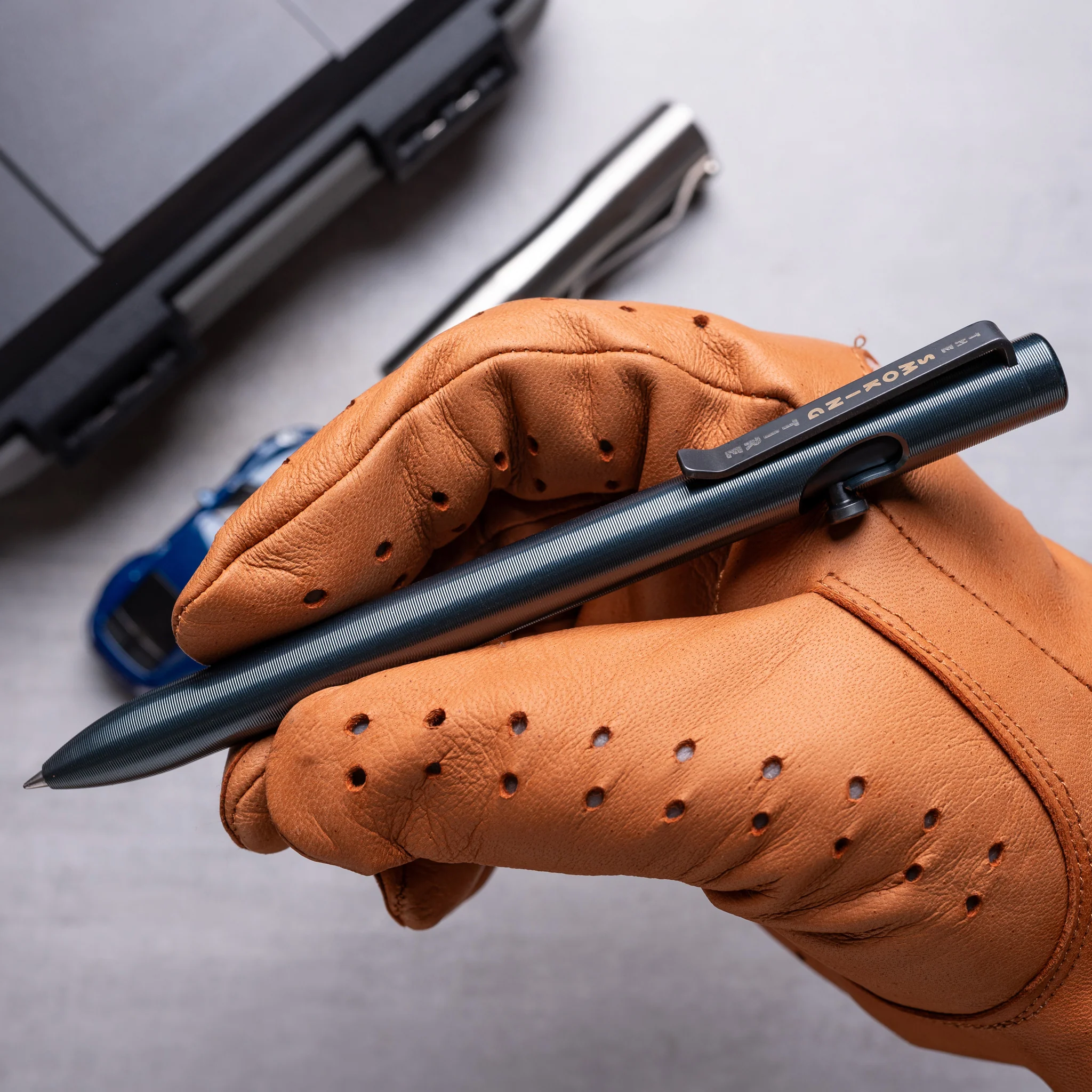 The Smoking Tire Bolt Action Pen - Image 4